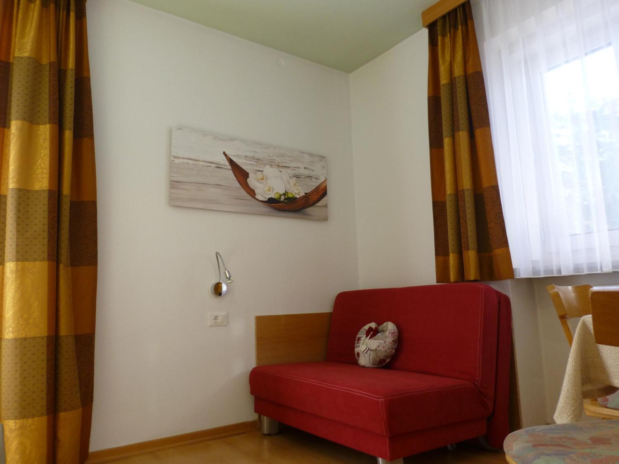 Garni Helfer Bed & Breakfast Dobbiaco Dış mekan fotoğraf