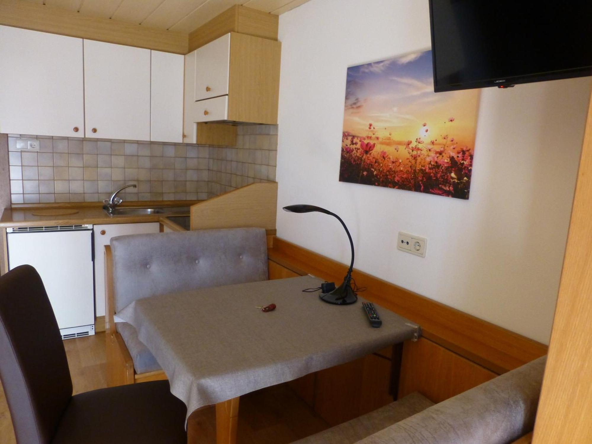 Garni Helfer Bed & Breakfast Dobbiaco Dış mekan fotoğraf